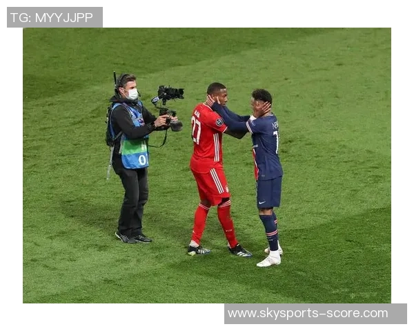 英超精彩对决巴黎圣日耳曼完胜马竞补时进球点燃全场激情