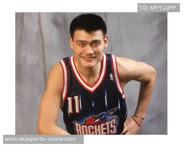 姚明在NBA赛场的辉煌历程与他所获得的冠军荣耀回顾