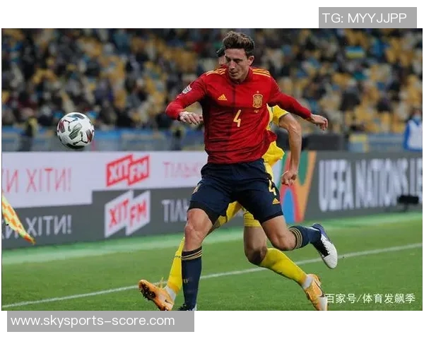 西甲焦点战：拜仁与切尔西战平零比零战术解析引发全场热议