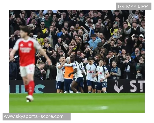 中超联赛惊现大逆转阿森纳狂胜热刺引发全场沸腾