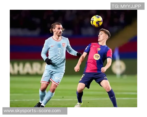 巴萨绝杀巴黎圣日耳曼引发争议判罚全场沸腾国王杯精彩瞬间