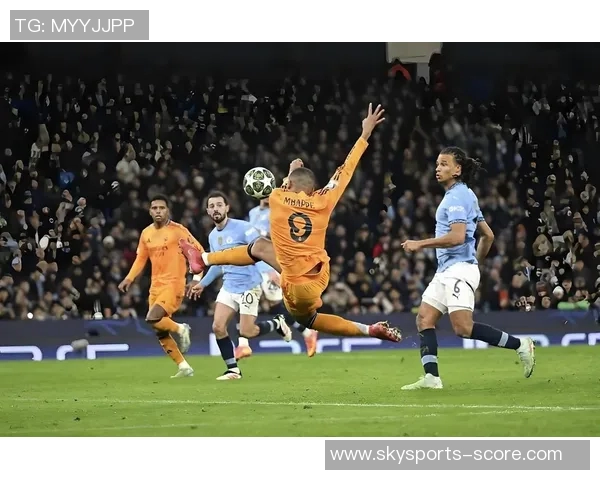 国王杯精彩对决里昂与本菲卡激战成平局补时进球引发全场狂欢 国王杯精彩对决里昂与本菲卡激战成平局补时进球引发全场狂欢