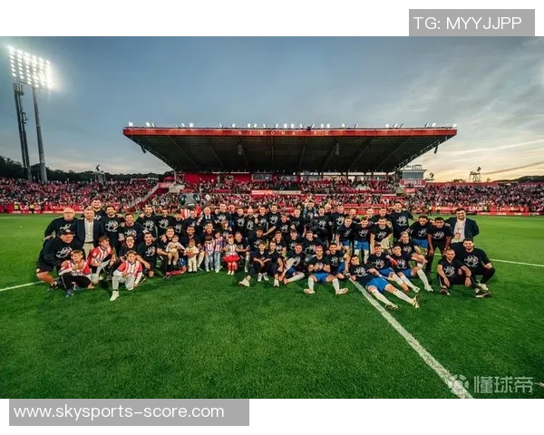 西甲激战：AC米兰与莱比锡鏖战成平局补时进球点燃全场激情