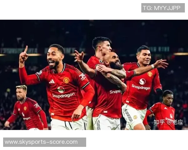 英超大战:曼联狂胜拜仁五球大捷引发全场震动赛后深度解析 英超大战:曼联狂胜拜仁五球大捷引发全场震动赛后深度解析